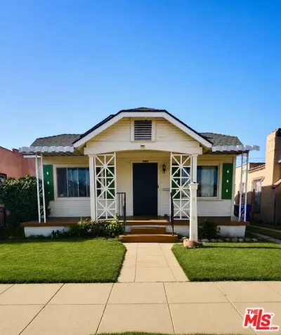 2BR House for Sale in Los Angeles, CA