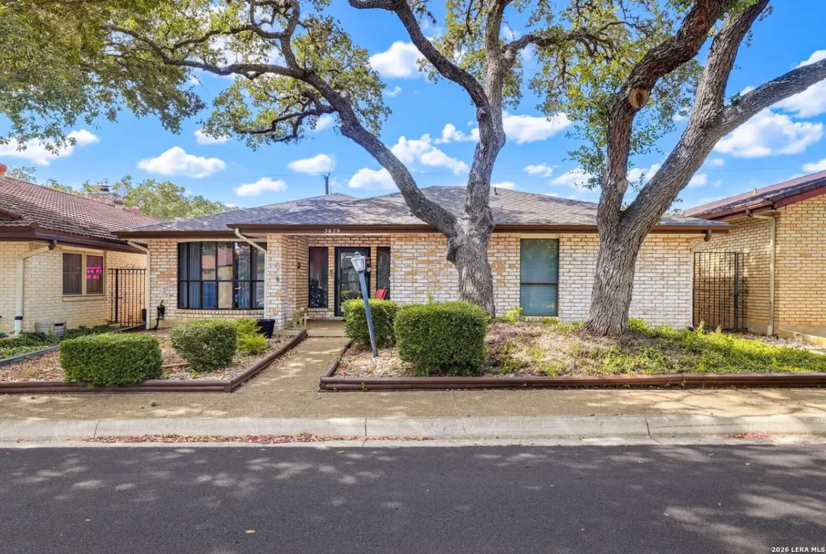3BR House for Sale in Windcrest, TX