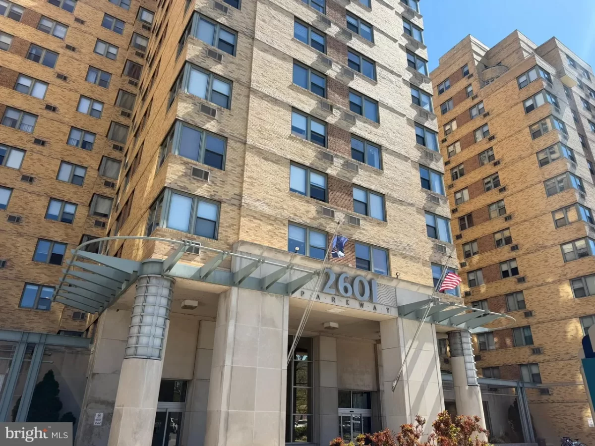 2BR Condo for Sale in Philadelphia, PA