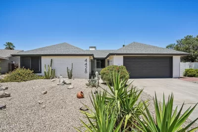 4BR House for Sale in Phoenix, AZ