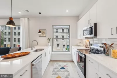 3BR Townhouse for Sale in Philadelphia, PA