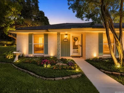 4BR House for Sale in San Antonio, TX