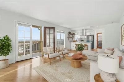 2BR Condo for Sale in San Diego, CA