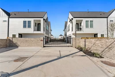 3BR House for Sale in Houston, TX