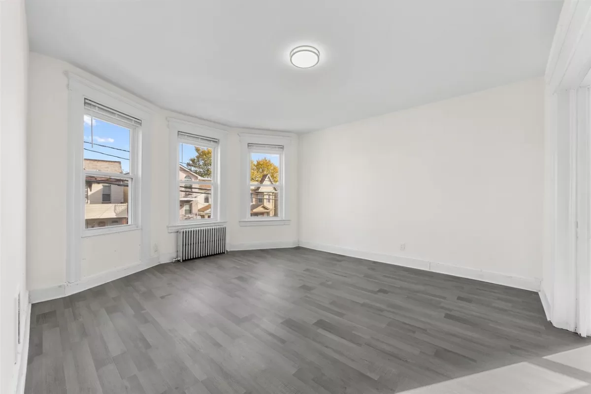 3BR Multi-Family for Rent in Jersey City, NJ