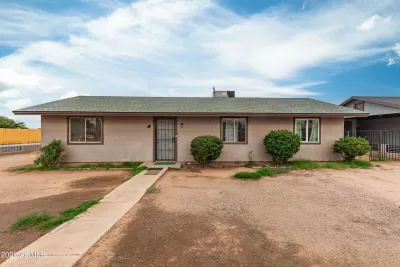 4BR House for Sale in Phoenix, AZ