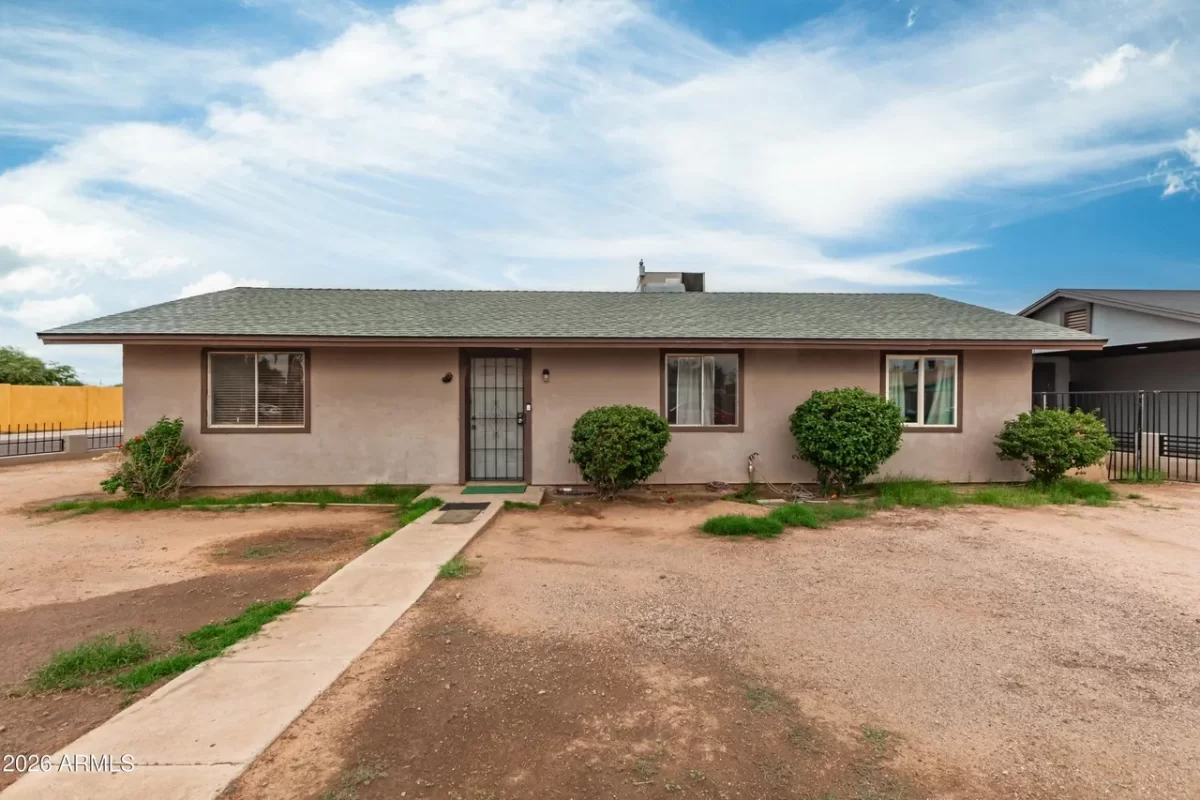 4BR House for Sale in Phoenix, AZ
