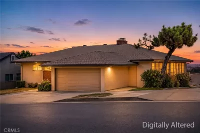 4BR House for Sale in Los Angeles, CA