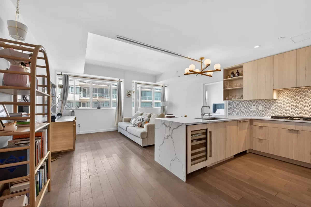 2BR Condo for Sale in Weehawken, NJ