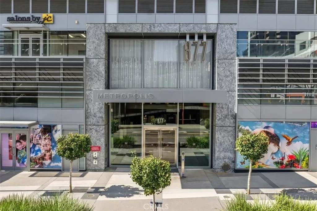 1BR Condo for Sale in Los Angeles, CA