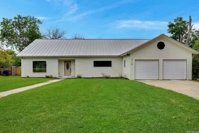 3BR House for Sale in San Antonio, TX