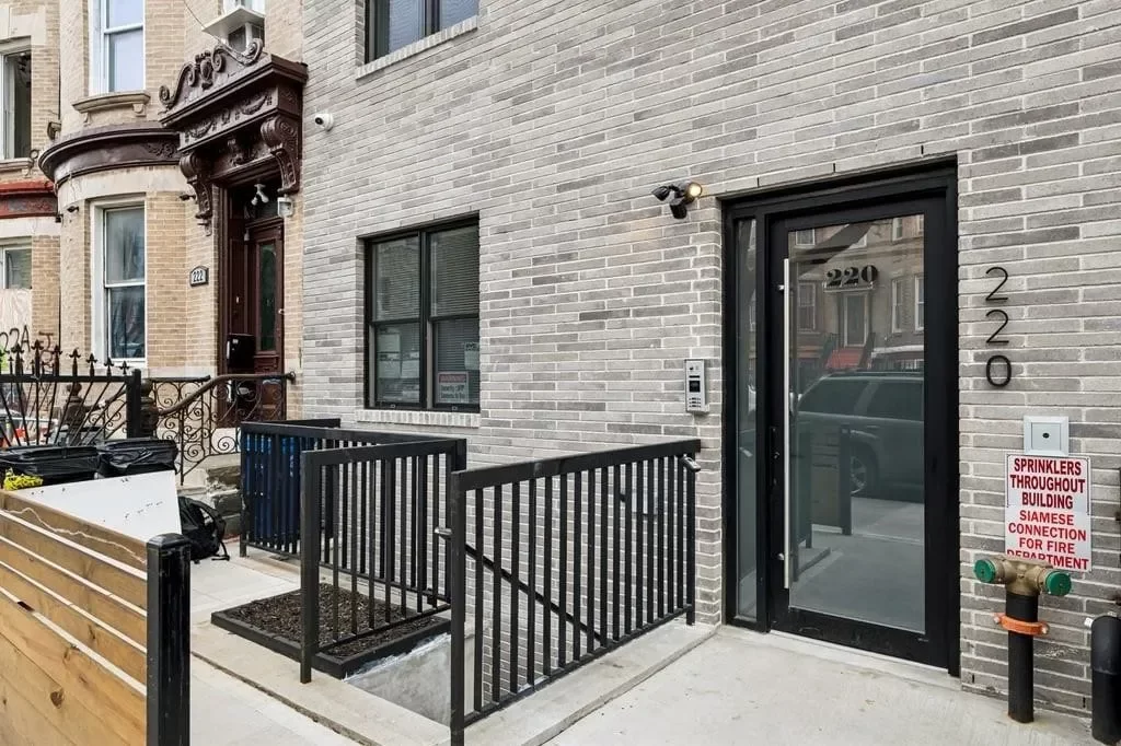 1BR Condo for Sale in Brooklyn, NY