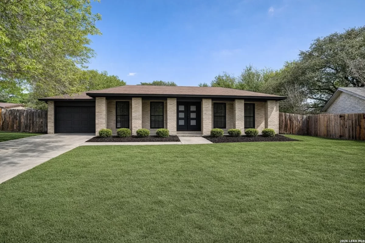 4BR House for Sale in San Antonio, TX