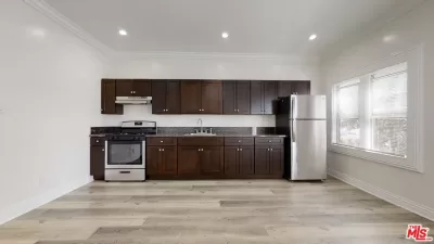 Condo for Rent in Los Angeles, CA