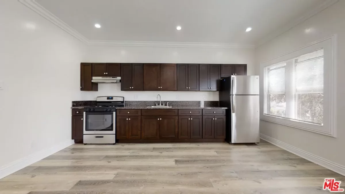 Condo for Rent in Los Angeles, CA