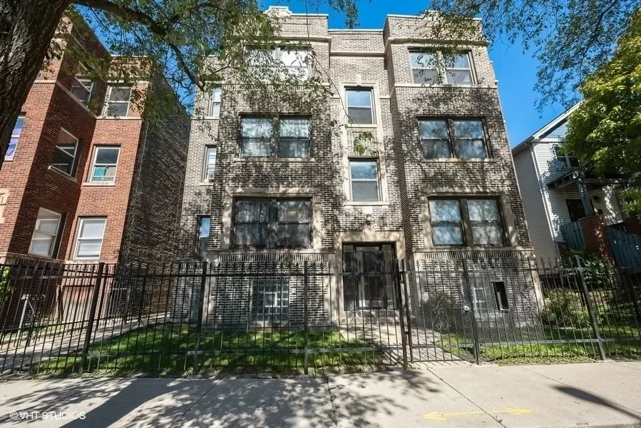 3BR Apartment for Rent in Chicago, IL