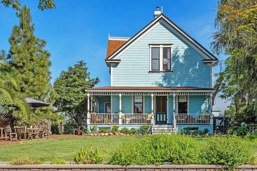 5BR House for Sale in Lemon Grove, CA