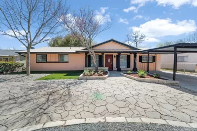 3BR House for Sale in San Antonio, TX