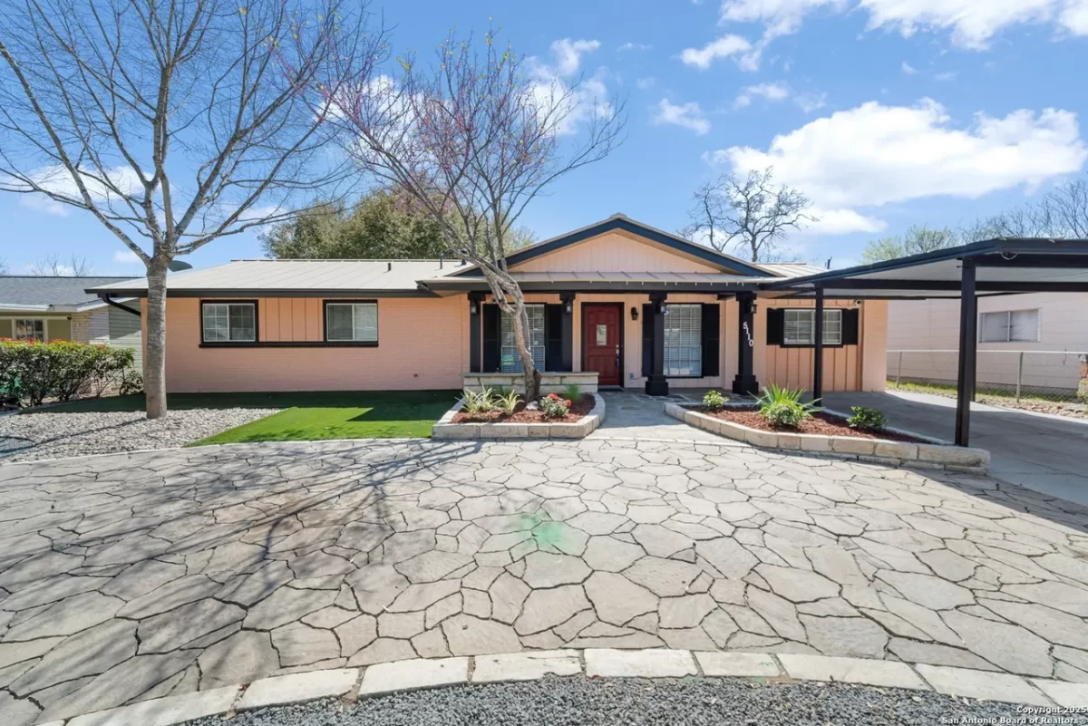 3BR House for Sale in San Antonio, TX