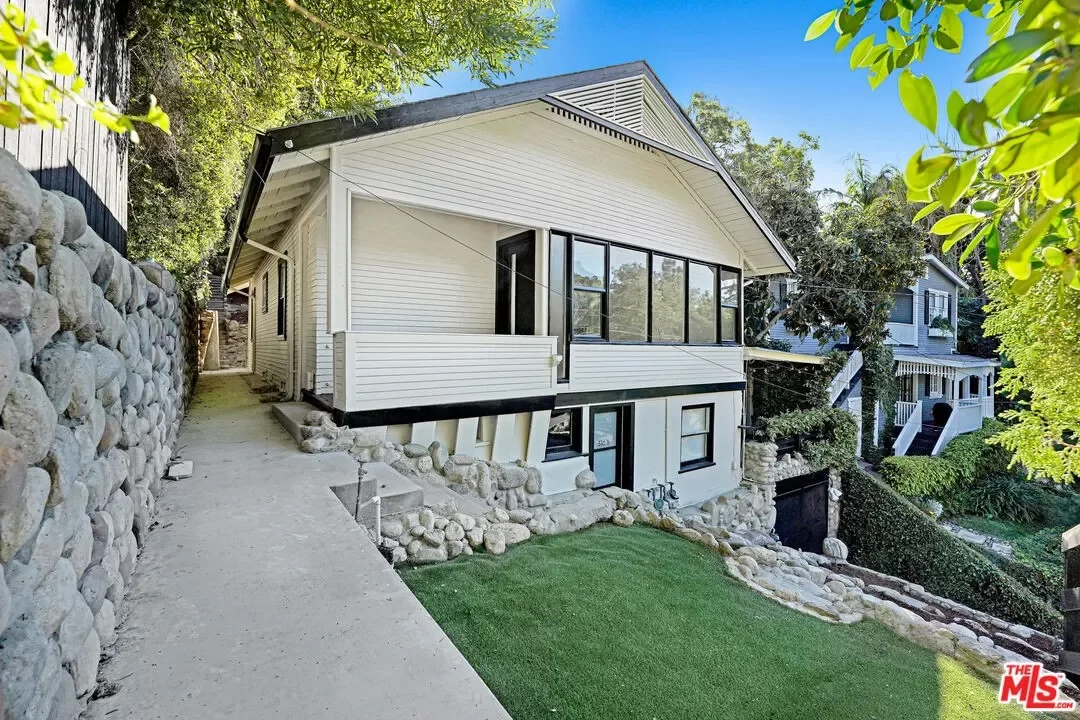 1BR House for Rent in Los Angeles, CA