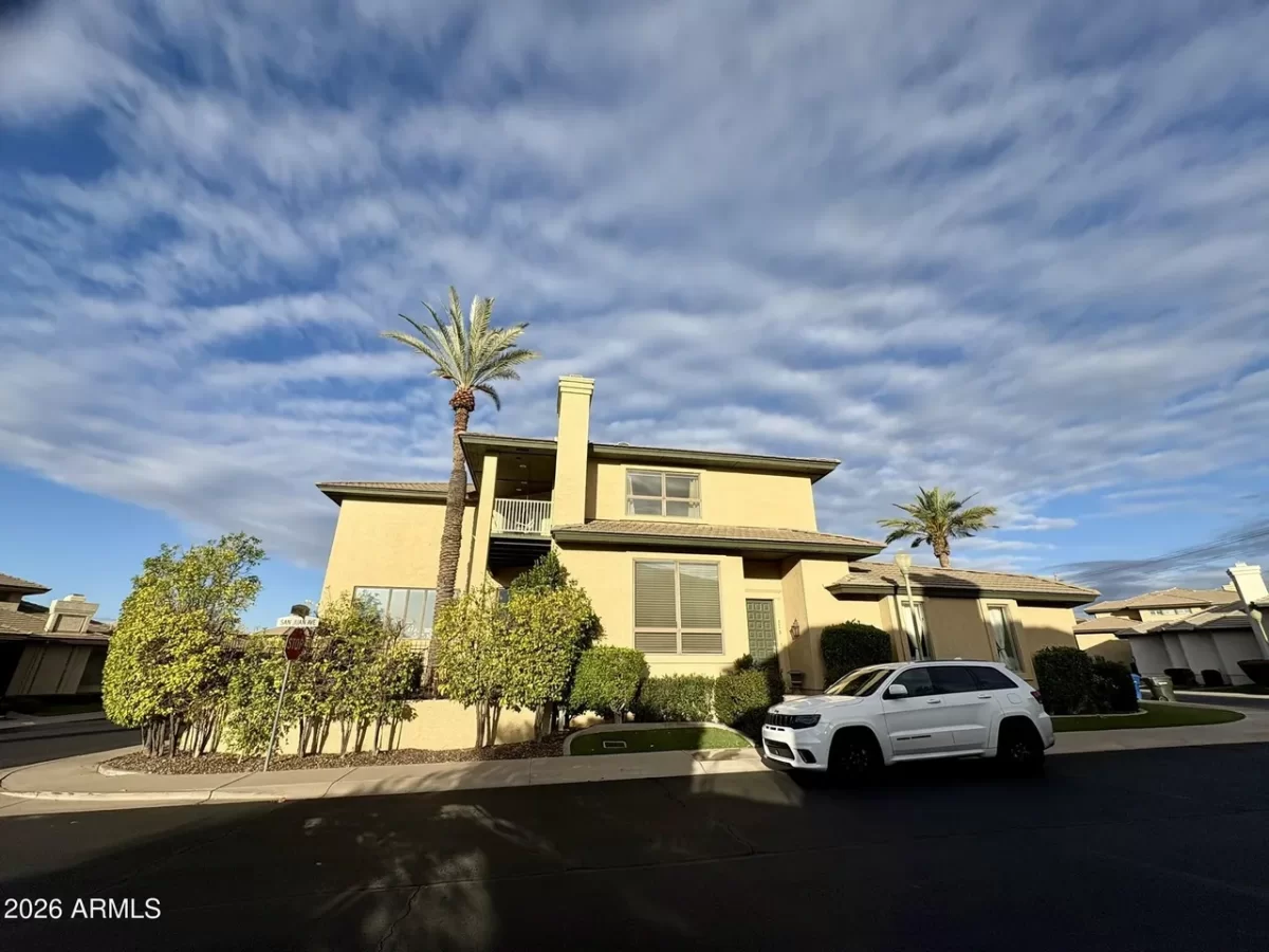 2BR House for Sale in Phoenix, AZ