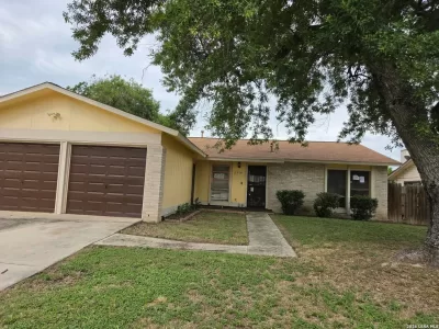 4BR House for Sale in San Antonio, TX