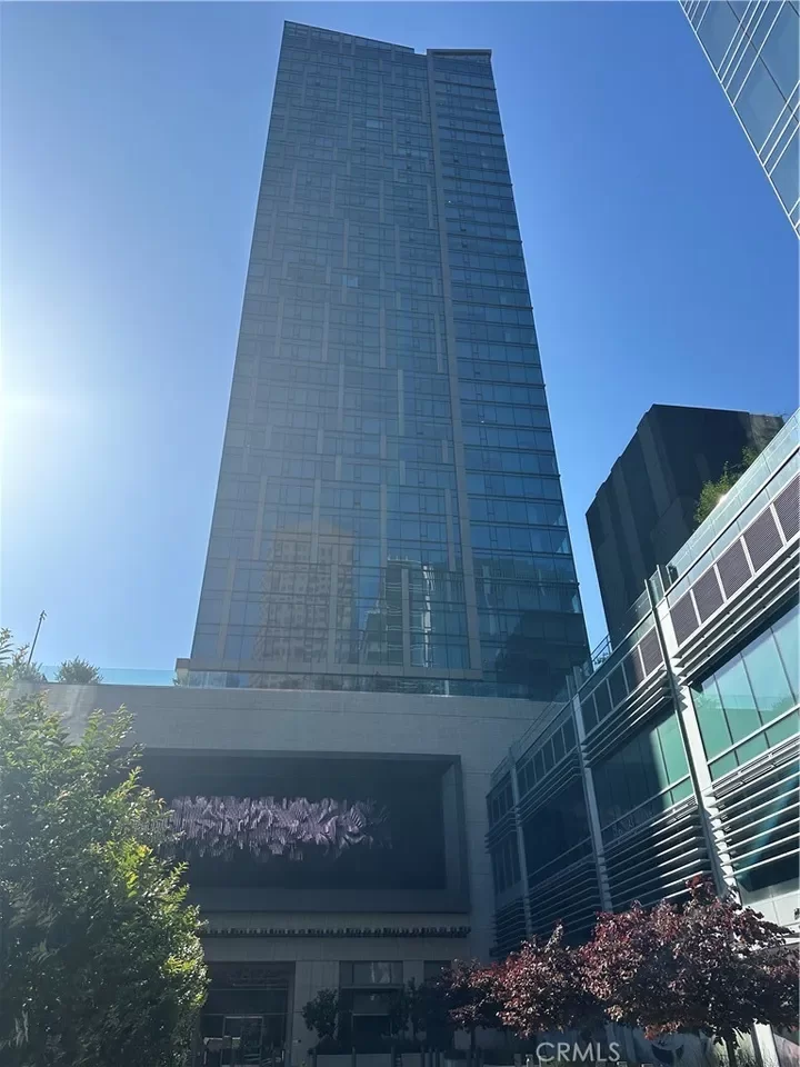 1BR Condo for Sale in Los Angeles, CA