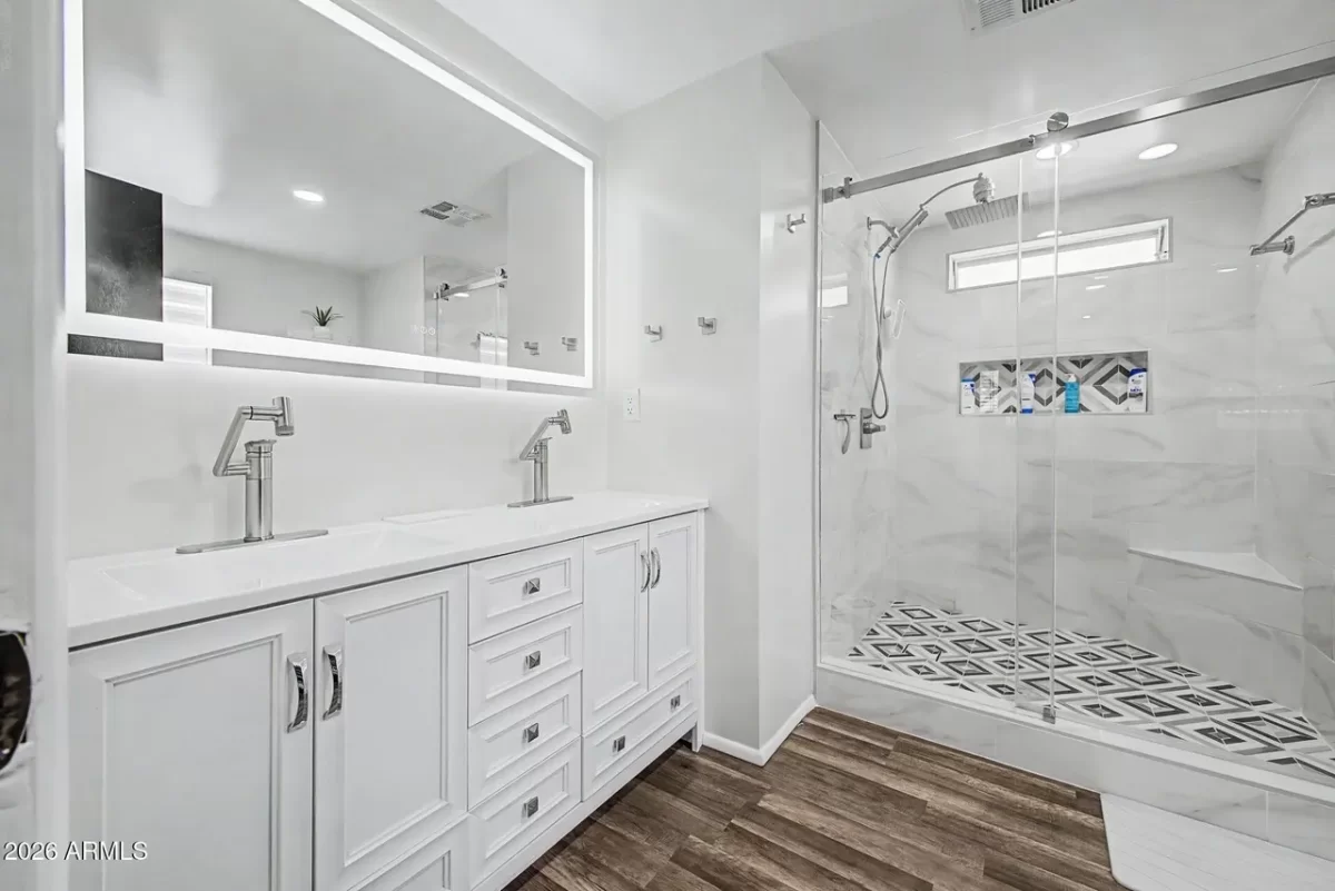 2BR Mobile Home for Sale in Glendale, AZ