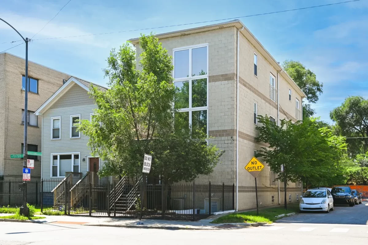3BR Condo for Sale in Chicago, IL
