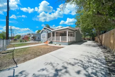 3BR House for Sale in San Antonio, TX