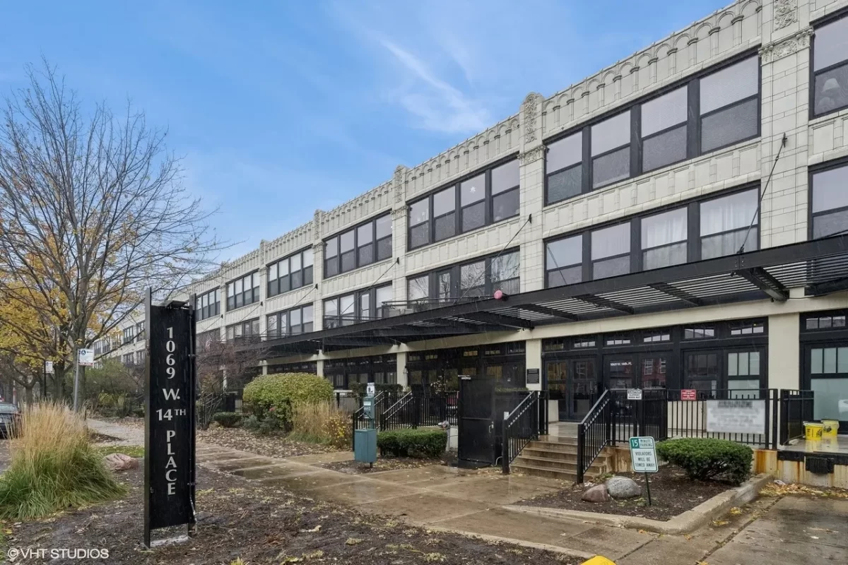 1BR House for Rent in Chicago, IL