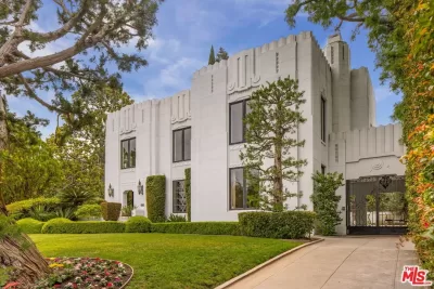 5BR House for Sale in Los Angeles, CA