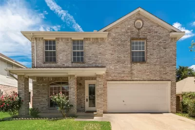 4BR House for Sale in Dallas, TX