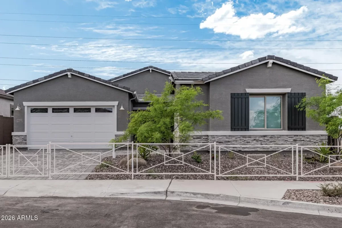 4BR House for Sale in Laveen, AZ