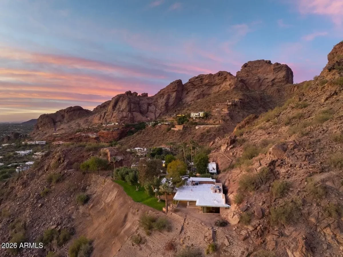 1BR House for Sale in Phoenix, AZ
