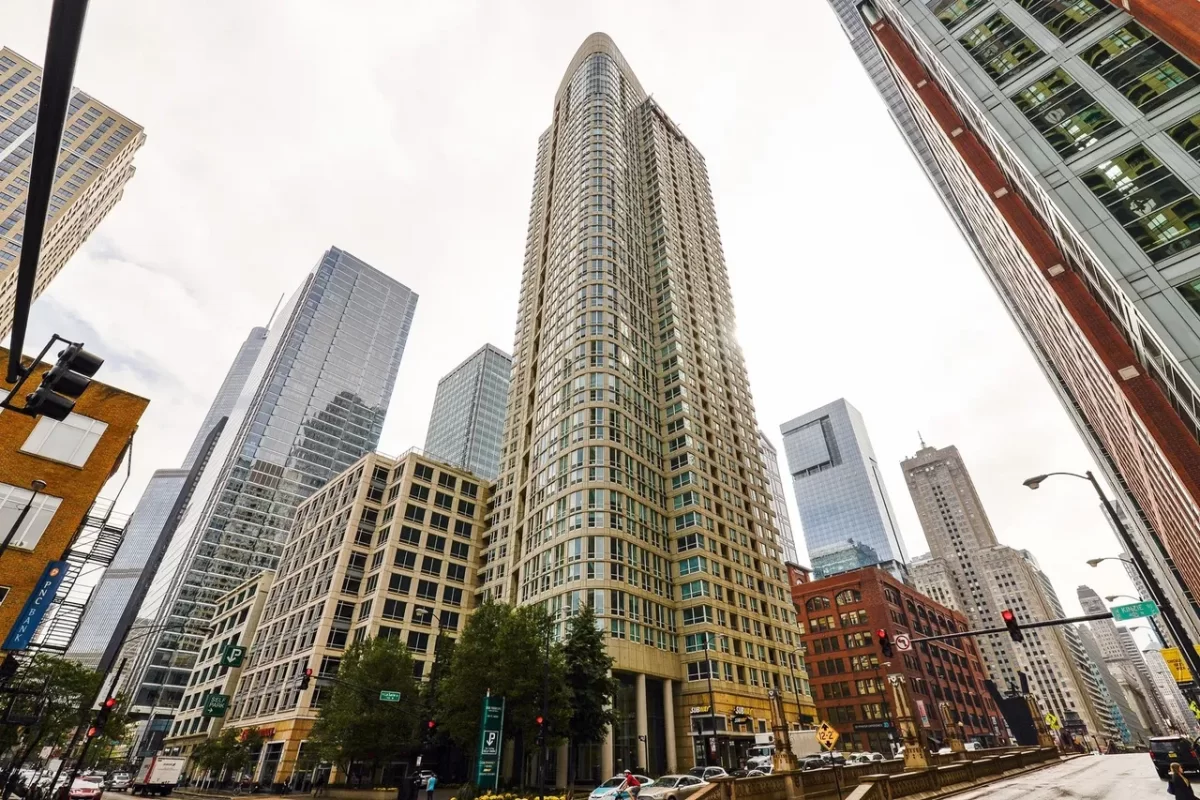 2BR Condo for Rent in Chicago, IL