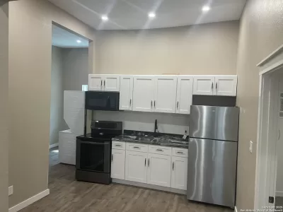 2BR House for Rent in San Antonio, TX