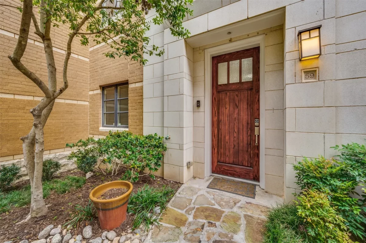 2BR Condo for Rent in Dallas, TX