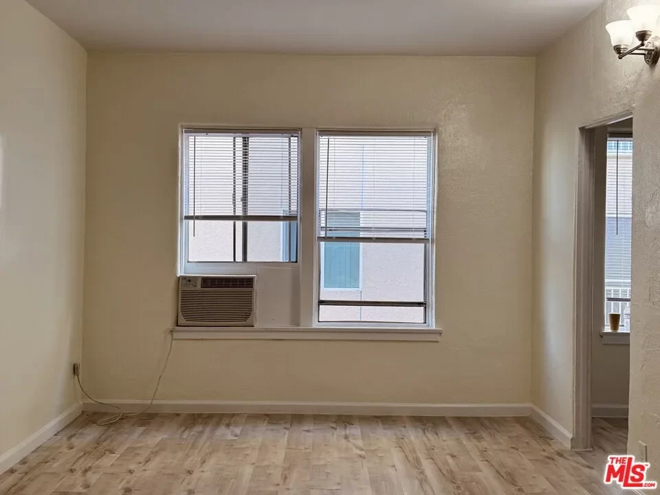 Condo for Rent in Los Angeles, CA
