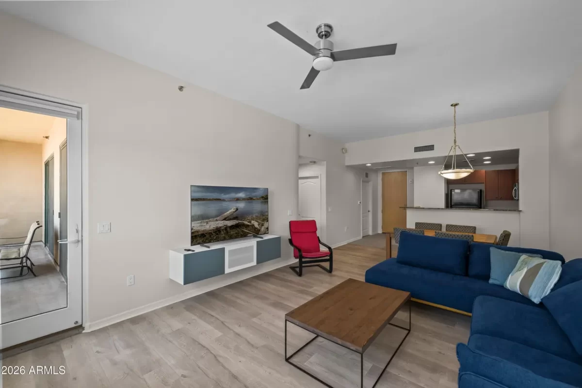 2BR Condo for Sale in Phoenix, AZ