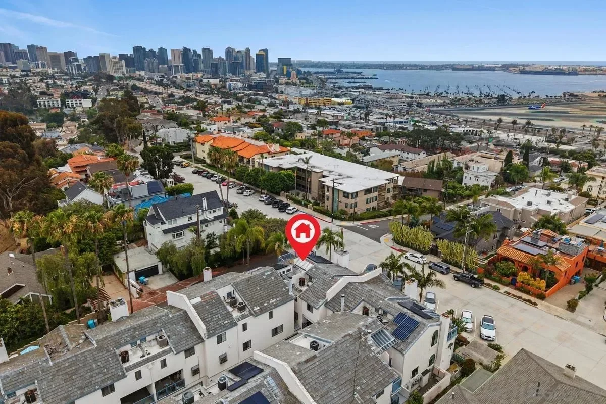 3BR Townhouse for Sale in San Diego, CA