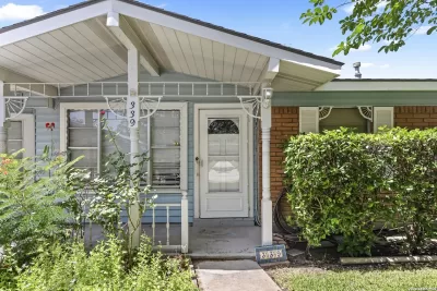 2BR House for Sale in San Antonio, TX