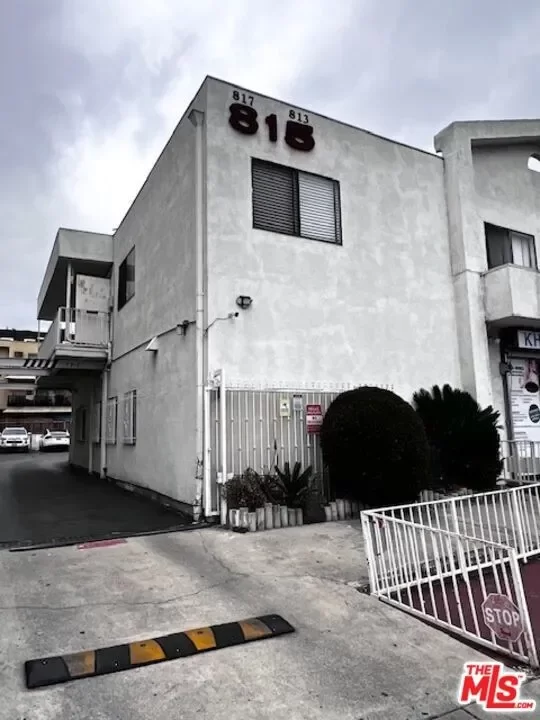 1BR Townhouse for Rent in Los Angeles, CA