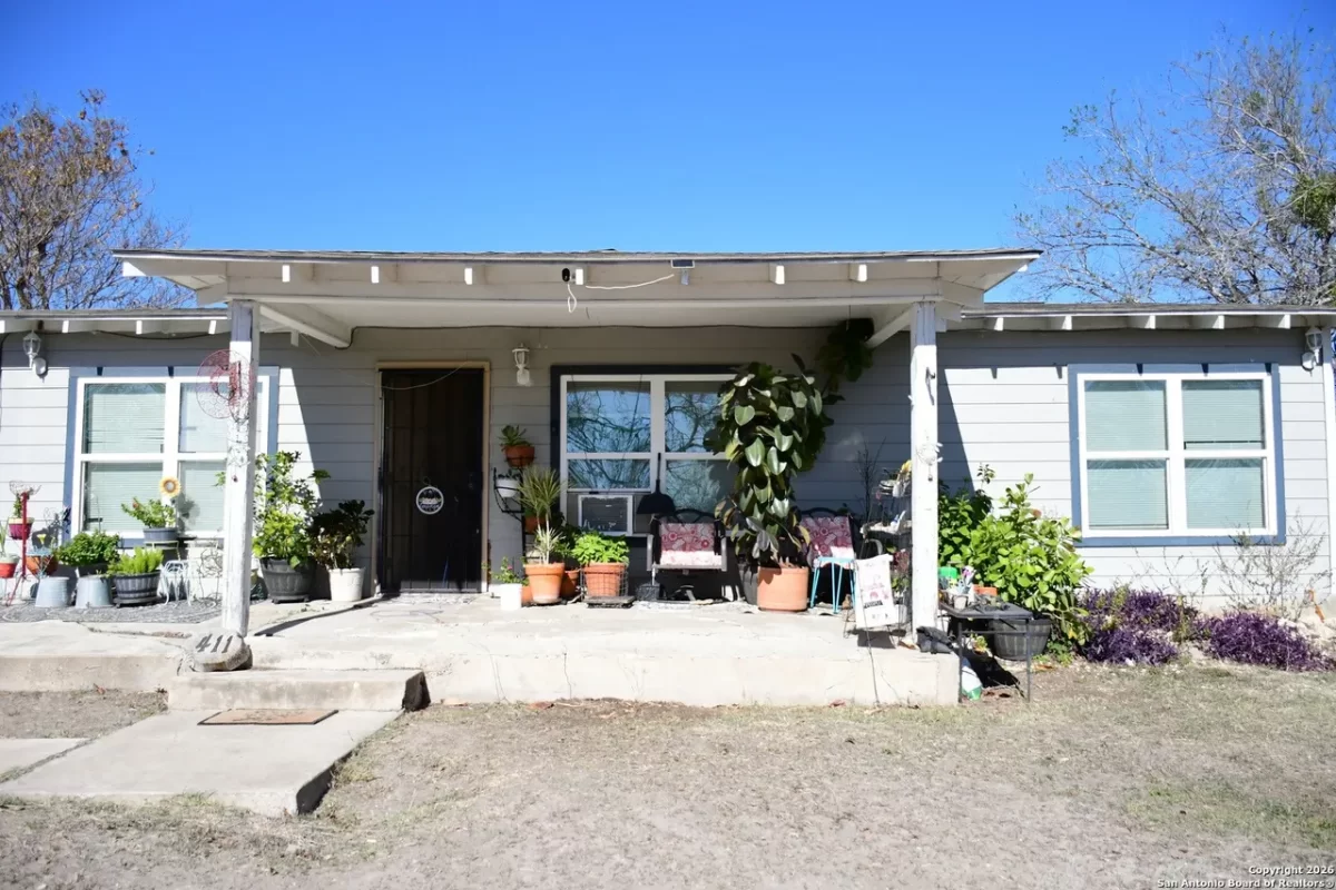 3BR House for Sale in San Antonio, TX
