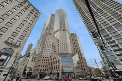 2BR Condo for Sale in Chicago, IL