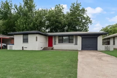 2BR House for Rent in Dallas, TX