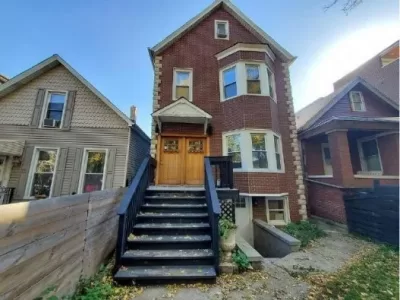 2BR House for Rent in Chicago, IL