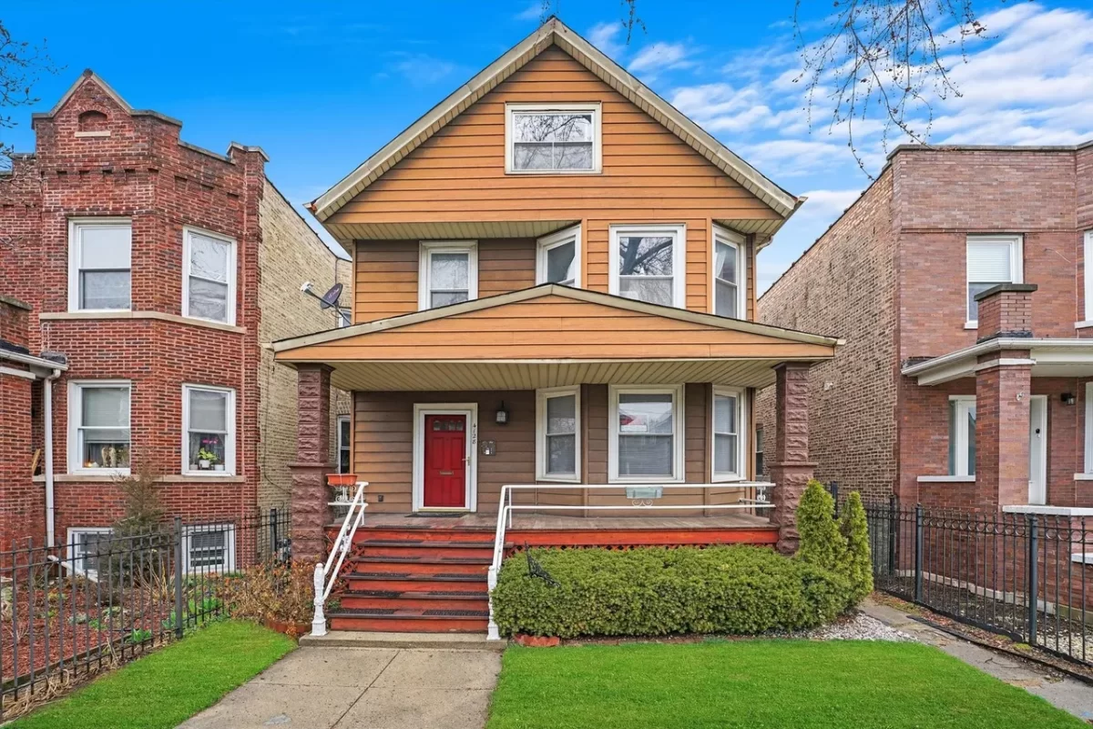 2BR Apartment for Rent in Chicago, IL
