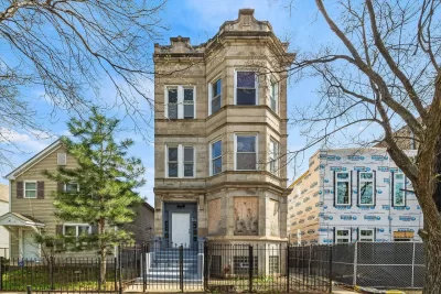 3BR Apartment for Rent in Chicago, IL