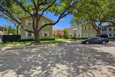2BR Condo for Rent in Dallas, TX